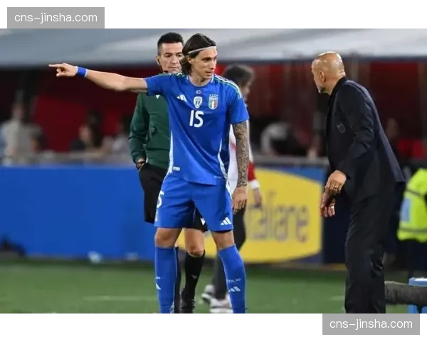 关键对位:亚特兰大前锋斯卡马卡与国米中卫巴斯托尼的较量 关键对位:亚特兰大前锋斯卡马卡与国米中卫巴斯托尼的较量